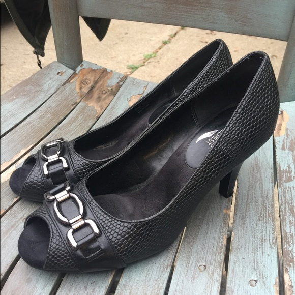 aerosoles heel rest sandals